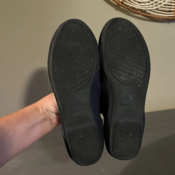 ROTHY’S Round Toe Navy Flats