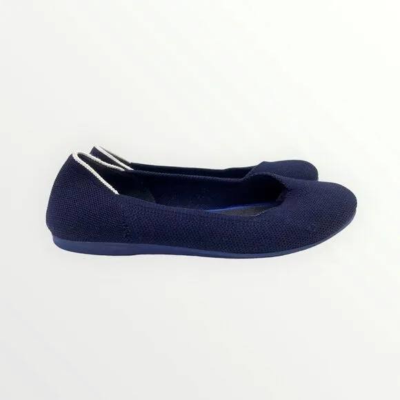 Rothy’s Round Toe Navy Flats With White Halo Size 6