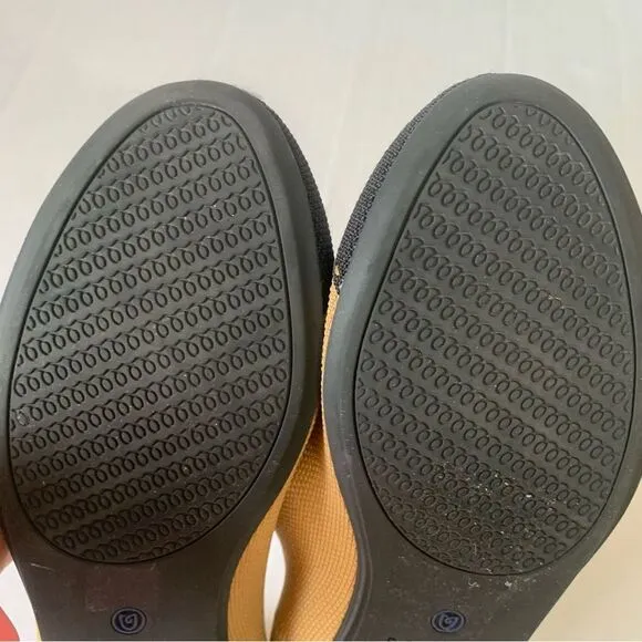 Rothy’s Size 8 Camel/Black Captoe Round Toe Flats Ballerina Shoes