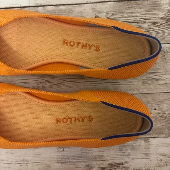 Rothy’s Tangerine Orange Round Flats