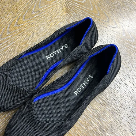 ROTHY’S Women's Round Toe Solid Black Flats Shoes 6.5