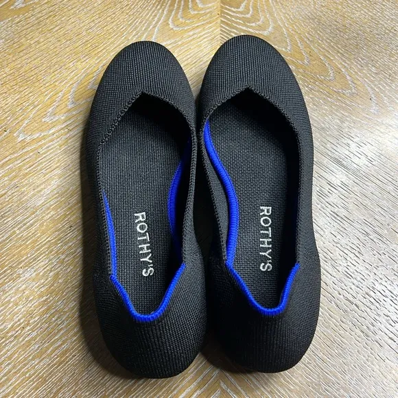 ROTHY’S Women's Round Toe Solid Black Flats Shoes 6.5