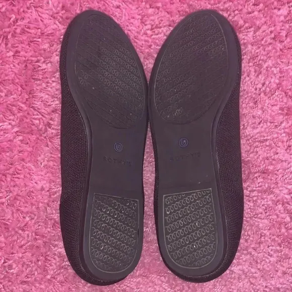 Rothy’s White Halo Black Round Toe Flats