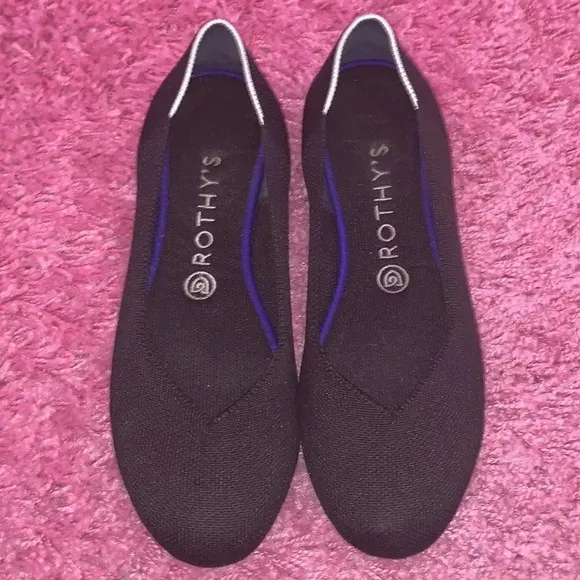 Rothy’s White Halo Black Round Toe Flats