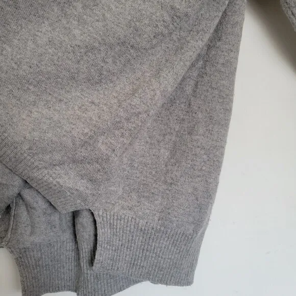 Royal Feng Mickey Mouse Heather Gray Crewneck Long Sleeve Sweater Size Small