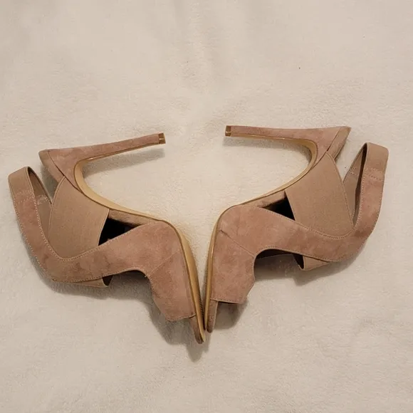 SAKS FIFTH Avenue Carina Nude Slingback Suede Open toe heels Size 8