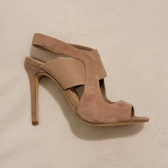 SAKS FIFTH Avenue Carina Nude Slingback Suede Open toe heels Size 8