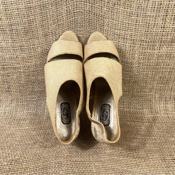 Salpy sandals wedges platform Beige  Wood high heels open Toe size 8