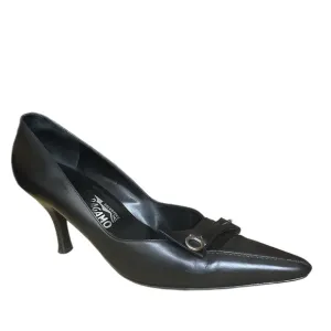 Salvatore Ferragamo Black Leather Pumps Shoes Logo Pin Size 10