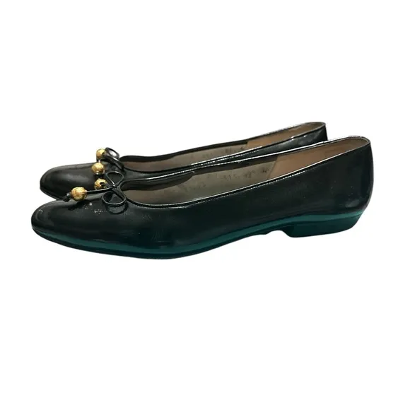 Salvatore Ferragamo black patent flats shoes 8 1/2 AAAA brand