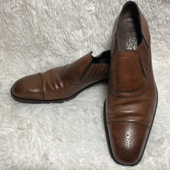 SALVATORE FERRAGAMO Classic Brown Leather Men's Shoes Pictured AS IS