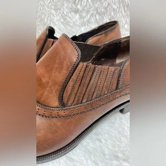 SALVATORE FERRAGAMO Classic Brown Leather Men's Shoes Pictured AS IS