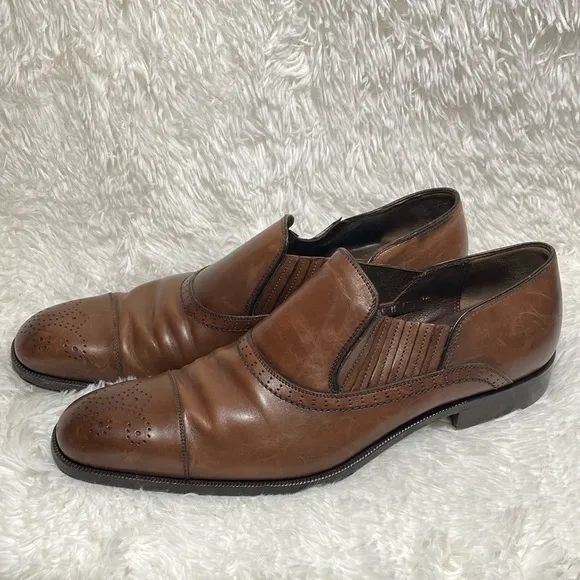 SALVATORE FERRAGAMO Classic Brown Leather Men's Shoes Pictured AS IS