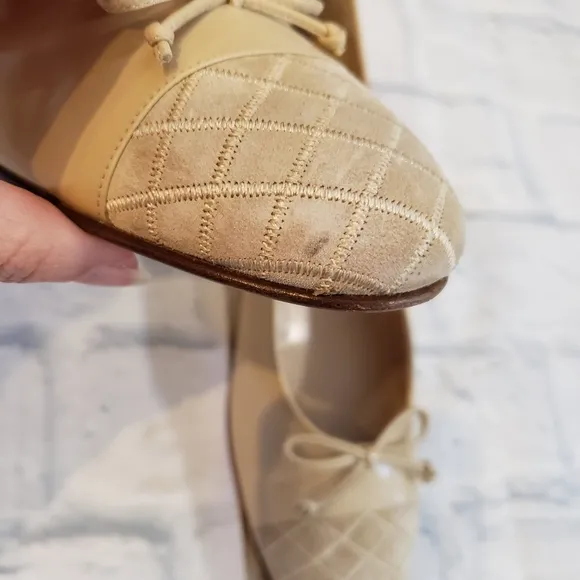 Salvatore Ferragamo Tan Leather &amp; Suede Quilted Flats Women’s Size 8 2A