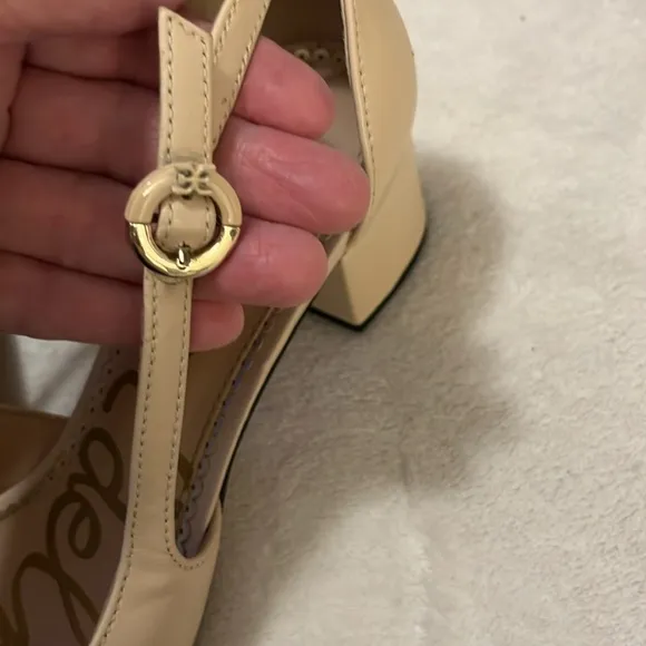 Sam Edelman Cream &amp; Black Two Tone Color Block Kitten Block Heel Slingback Shoes