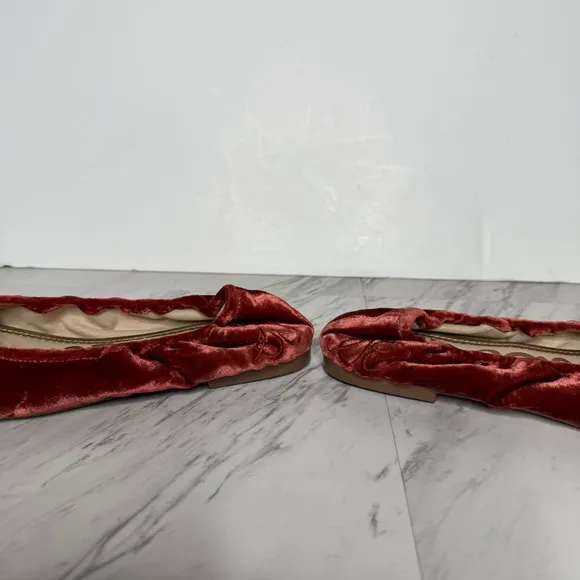 Sam Edelman Felicia Red Crushed Velvet Ballet Flat 7 1/2 M