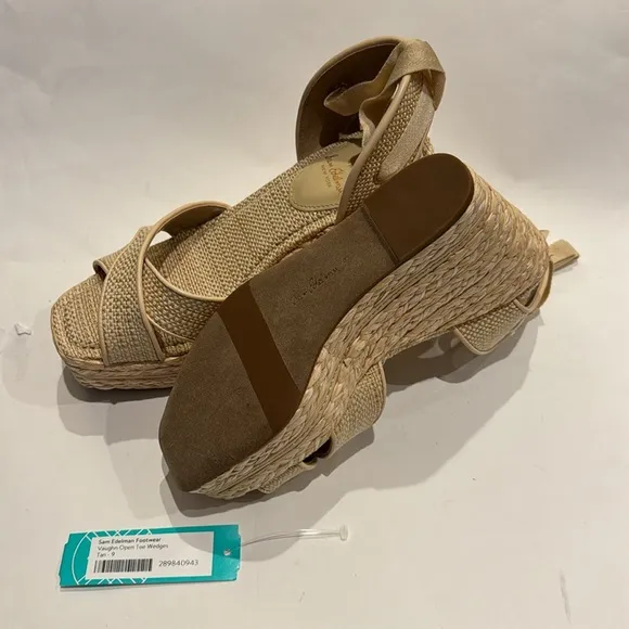 Sam Edelman NWT Vaughn Open Toe Wedges in a Tan color.