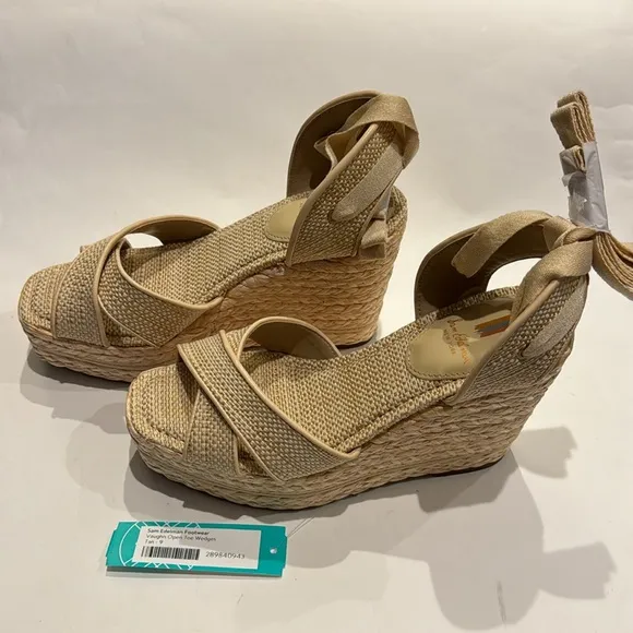 Sam Edelman NWT Vaughn Open Toe Wedges in a Tan color.