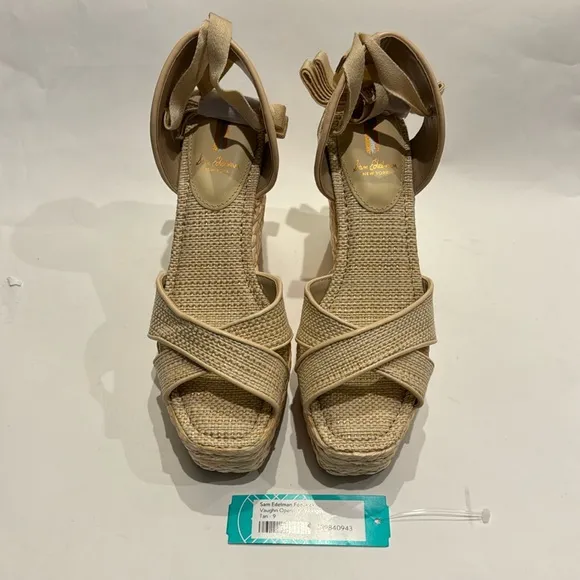 Sam Edelman NWT Vaughn Open Toe Wedges in a Tan color.