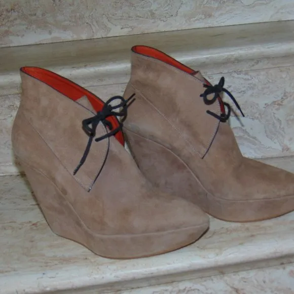 Santoni Rose Collection Camel Micro Suede Leather Lace Up Ankle Boots Wedges 9.5