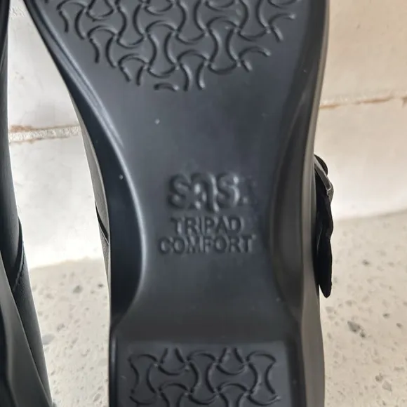 SAS Black Classic Leather Mary Jane Shoes Comfortable Women’s Size 4 Made in USA