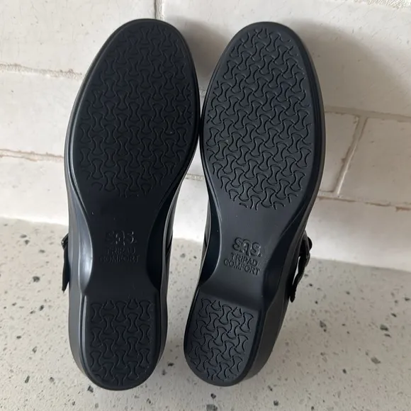 SAS Black Classic Leather Mary Jane Shoes Comfortable Women’s Size 4 Made in USA