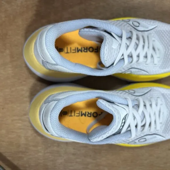 Saucony Kinvara Pro Women Size 7 Grey Running Shoes Sneakers