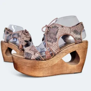 Schuler &amp; Sons Philadelphia Anthropologie Snakeskin Cut Out Wood Platform Size 8