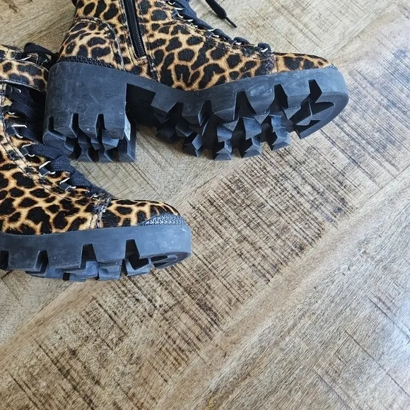 Schutz Calista Leopard Print Lace Up Platform Lug Sole Combat Boots 7.5