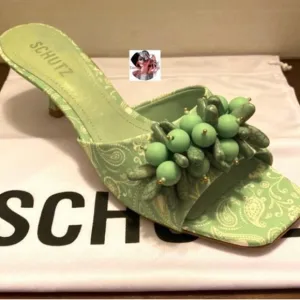 Schutz Dethalia Beads &amp; Fabric Sandal Lime Spring Pumps Green Sz 9 👡 👡 NIB! 📦