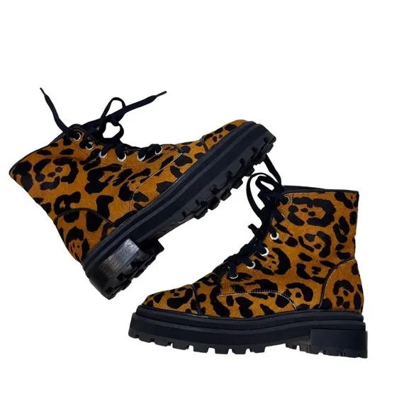 Schutz Maylova Animal Print Boots Lace Up Size 8 Leopard Print Block Heel