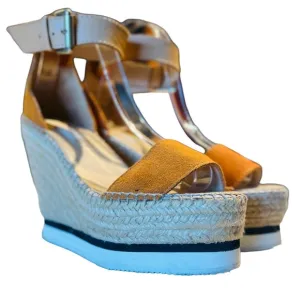 Sea by Chloé Platform Suede Leather Size  8 in excellent condition