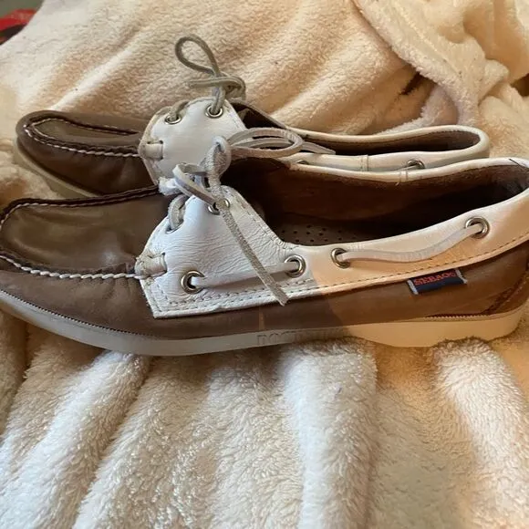 Sebago Women's Spinnaker Boat Shoe (Bronze)Size 10