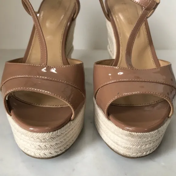 SERGIO ROSSI Nude Patent Leather T Platform Wedges