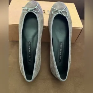 Shesday from Gabriela Flats Size 9 2/3”X 3 1/4” Grey New in box Handmade