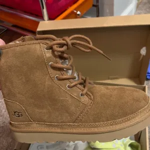 Size 3 youth UGG  Lace-up , new never worn