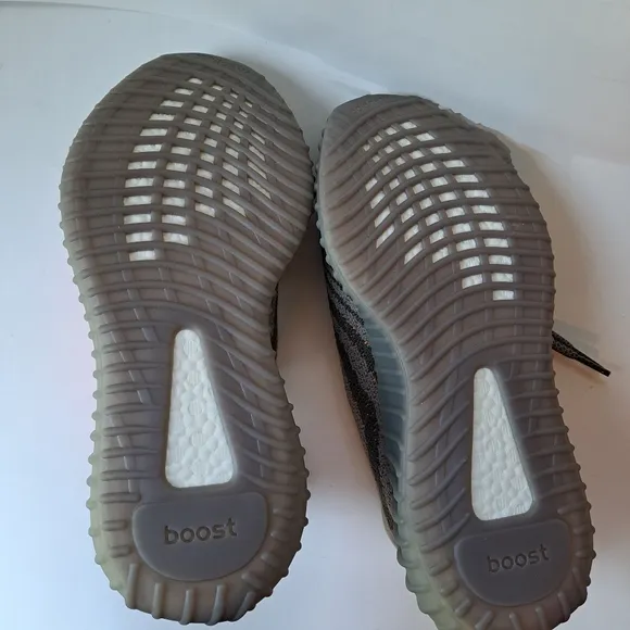 Size 7 U.S. Sneakers | Athletic Shoes  Gray &amp; w/Bolt of Orange
