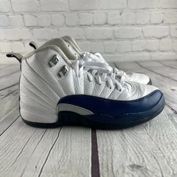 Size 7Y / 8.5 W🔥 Authentic Nike Air Jordan 12 Retro French Blue‎ 2016