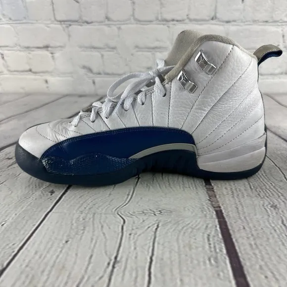 Size 7Y / 8.5 W🔥 Authentic Nike Air Jordan 12 Retro French Blue‎ 2016