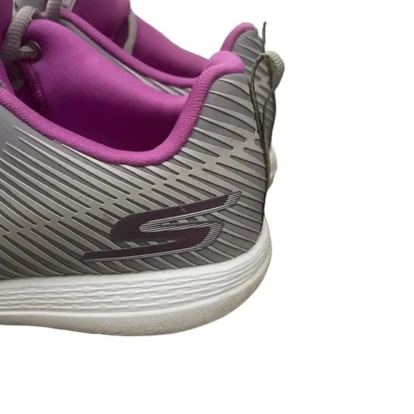 Skechers Women's GO GOLF Max Swing 21 Golf Shoes