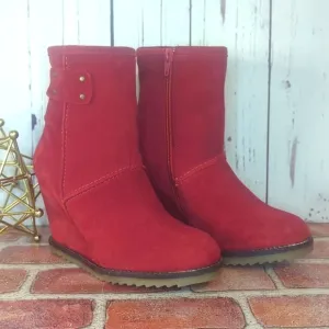 Sketchers SKCH   3 Short Red Suede Wedge Ankle Boot Booties Women's 5.5