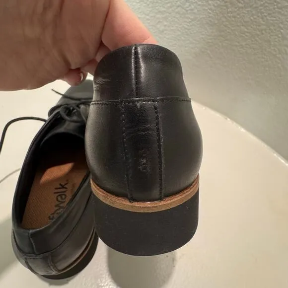 SoftWalk New $124 Whitby Black Leather Upper Loafer Size Women's 10M