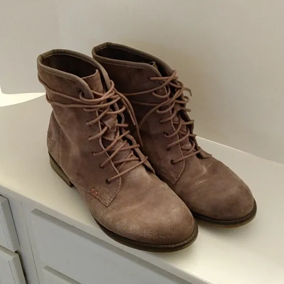 S.Oliver Lace up Destressed Ankle Combat Boots German Made Booties Sz 39