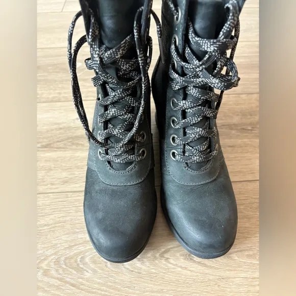 Sorel Black Lace Up Wedge Boots