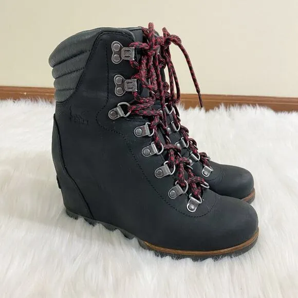Sorel Black Oiled Leather Conquest Wedge Boots Lace Up Round Toe Women's Size 7