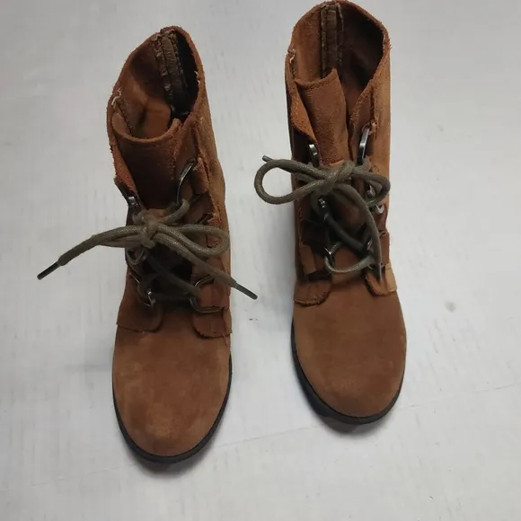 SOREL Girls Joan of Artic Wedges Size 2