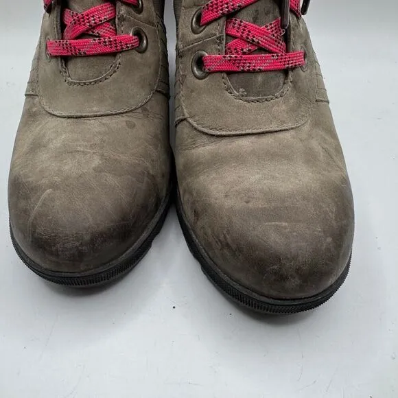 Sorel Gray Lexie Wedge Boots Women's Size 10 NL3046 EUC Grey Pink Lace