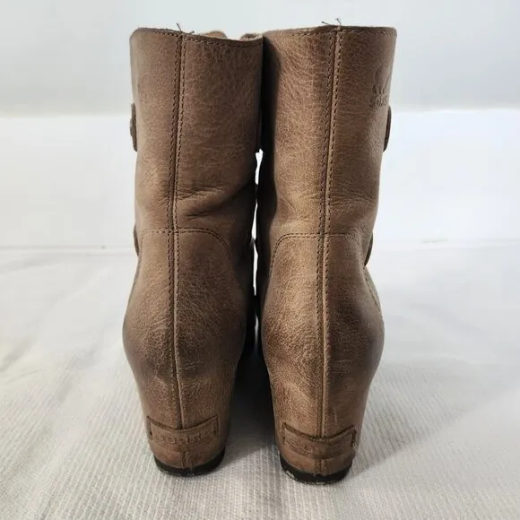 Sorel Joan Of Arctic Boots Women’s Size 8 Taupe Wedge Lace Up Waterproof