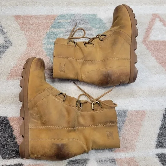 SOREL Joan of Arctic Tan Leather Wedge Bootie Size 11
