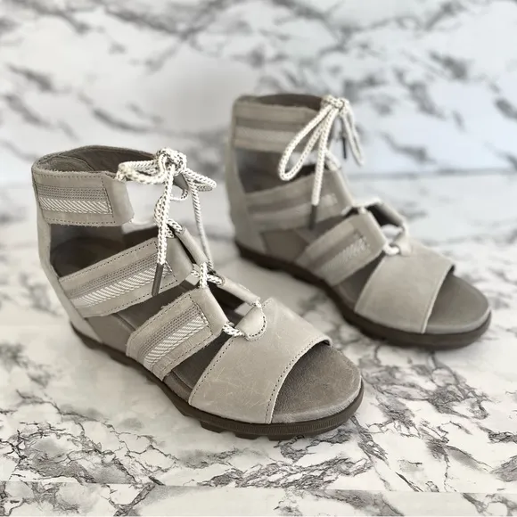 Sorel Joanie II Women’s Grey Lace Up WedgeSandals 9.5
